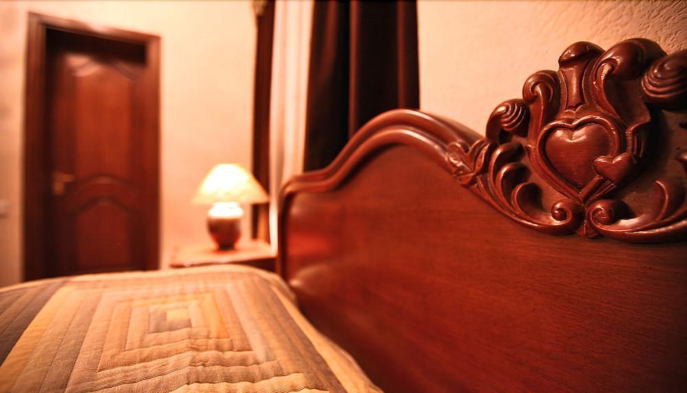 Hotel Sympatia Tbilisi Bagian luar foto
