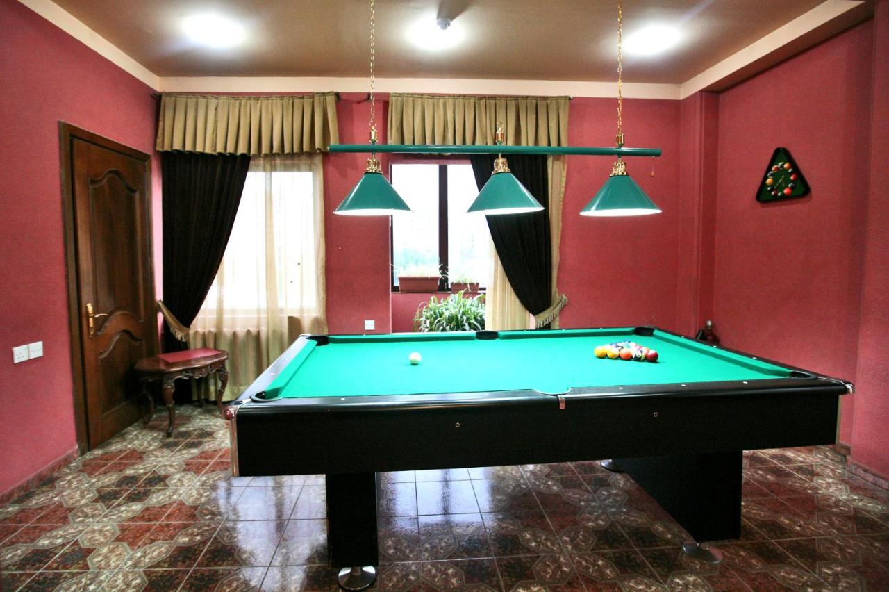 Hotel Sympatia Tbilisi Bagian luar foto