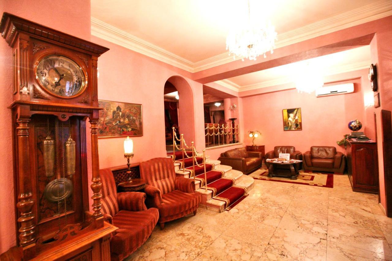 Hotel Sympatia Tbilisi Bagian luar foto